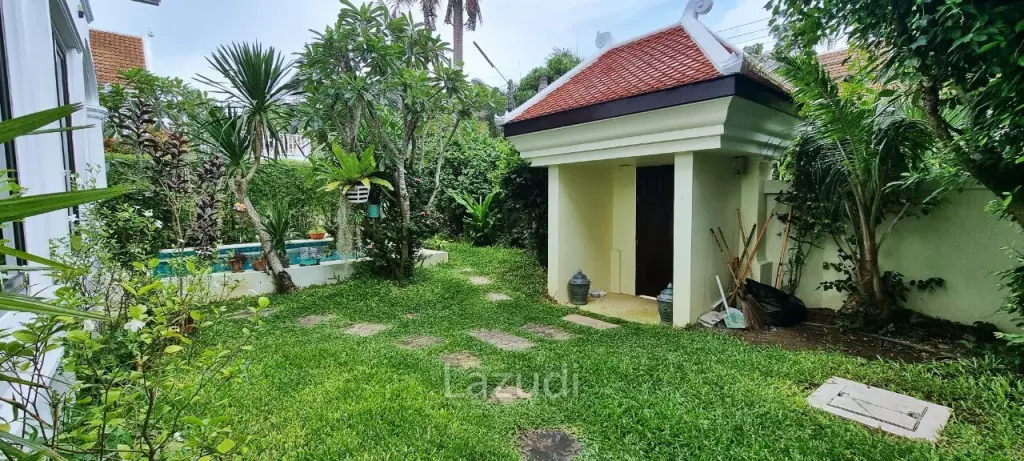 Pool Villa House for Sale in Na Jomtien