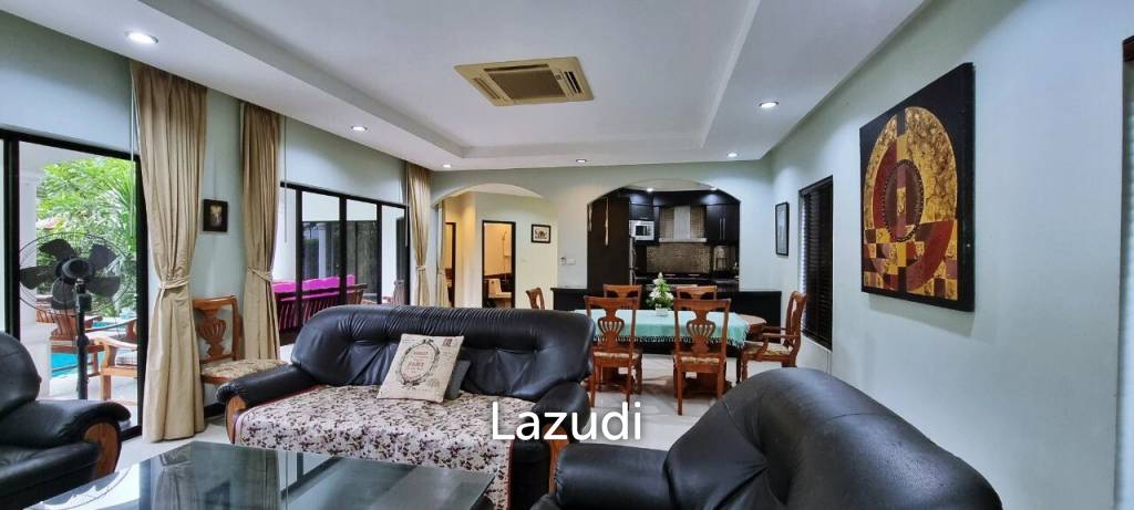 Pool Villa House for Sale in Na Jomtien
