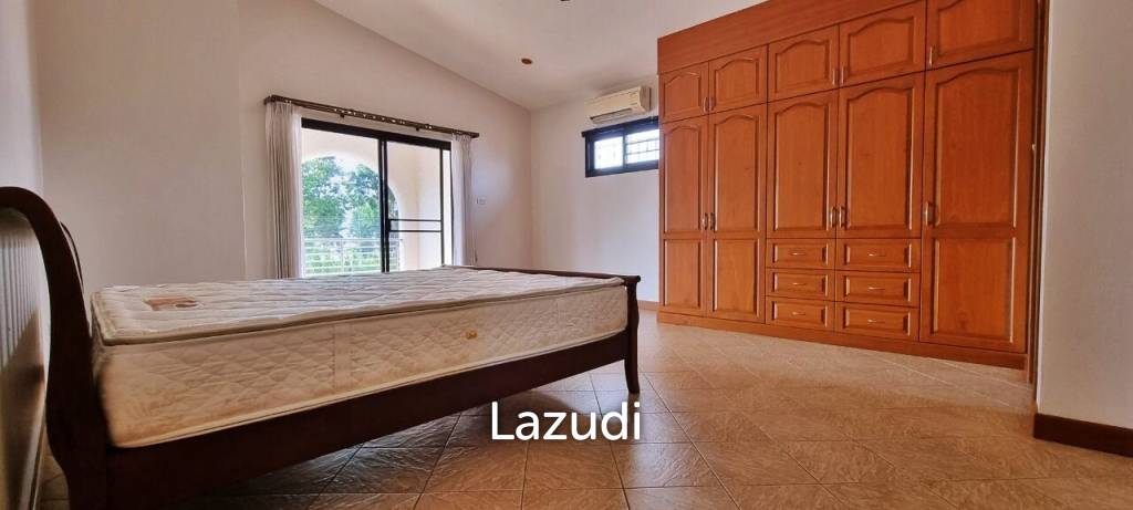 Private House for Sale in Mabprachan