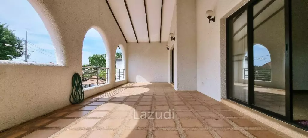 Private House for Sale in Mabprachan