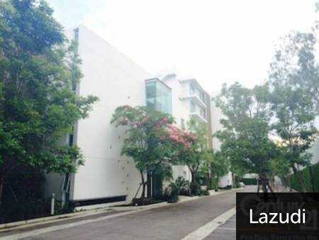 3 Bedrooms Absolute Relaxing Leisure Condo for Sale in Town