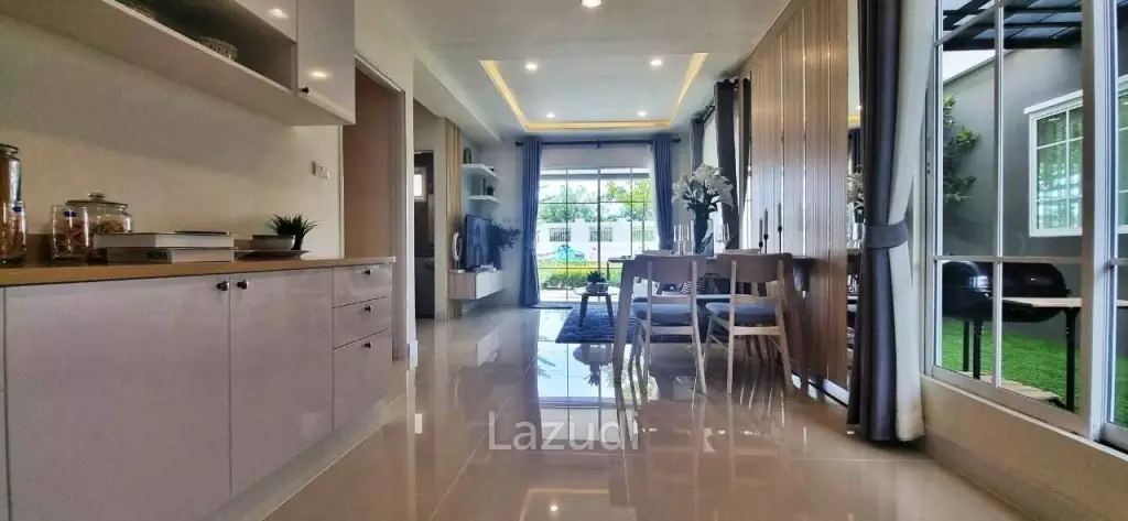 English Garden House Style for Sale