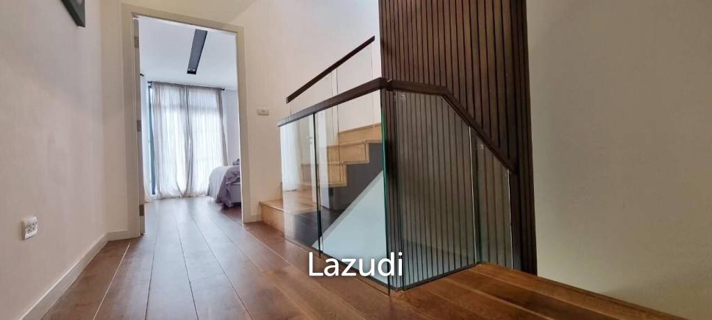3 Storey House for Sale at khao Talo