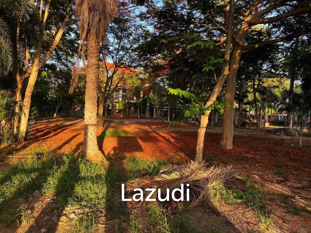 Beautiful Land for Sale at Mabprachan