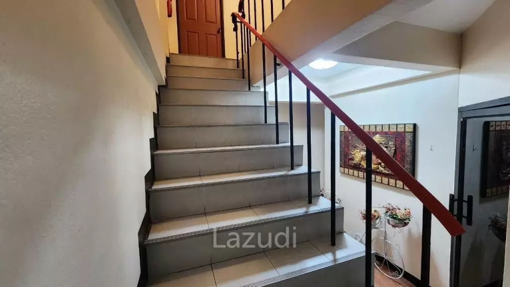 Commercial Building for Sale in Jomtien