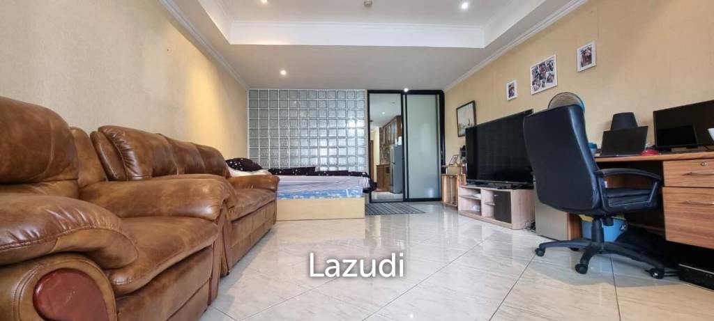 Jomtien Complex Condotel for Sale
