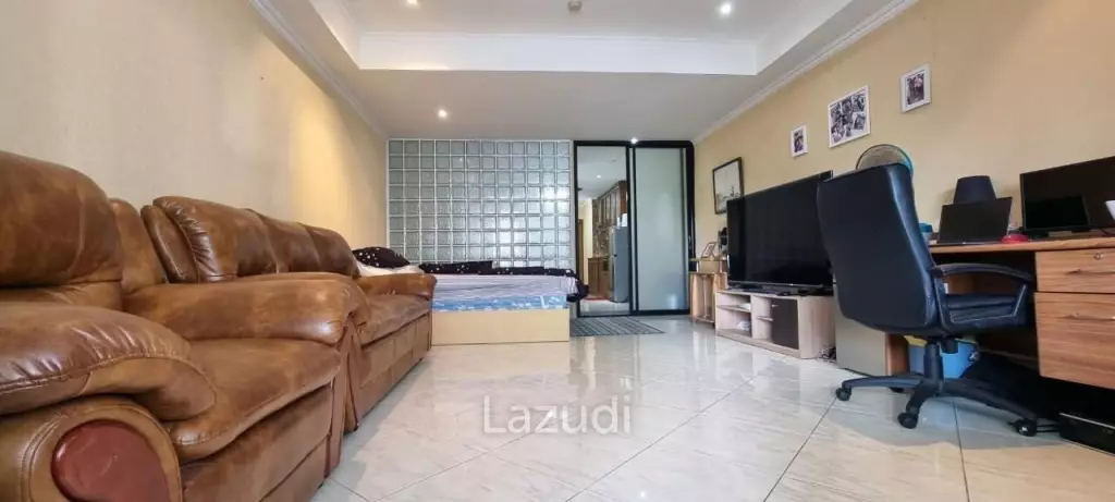 Jomtien Complex Condotel for Sale