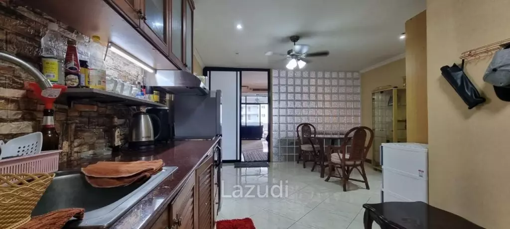 Jomtien Complex Condotel for Sale