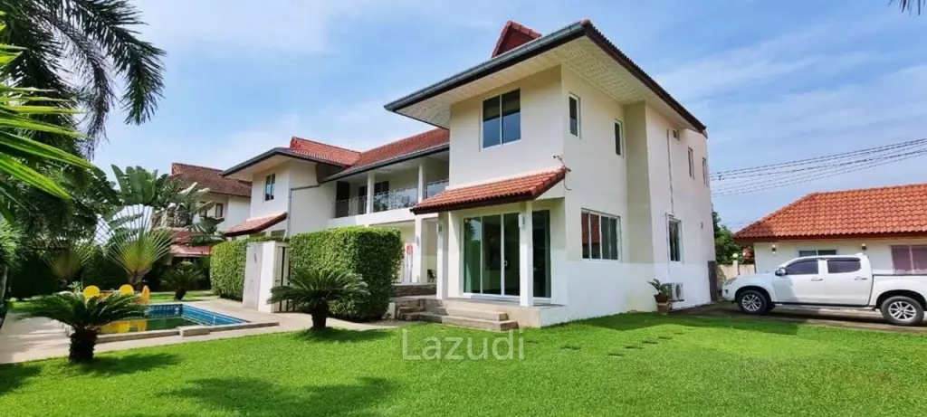 6 Bedrooms House for Sale in Huay Yai