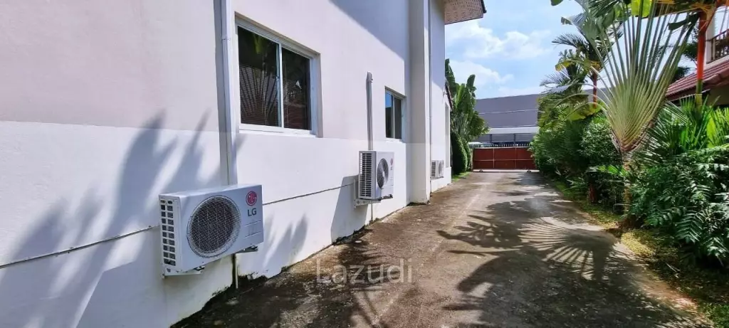 6 Bedrooms House for Sale in Huay Yai