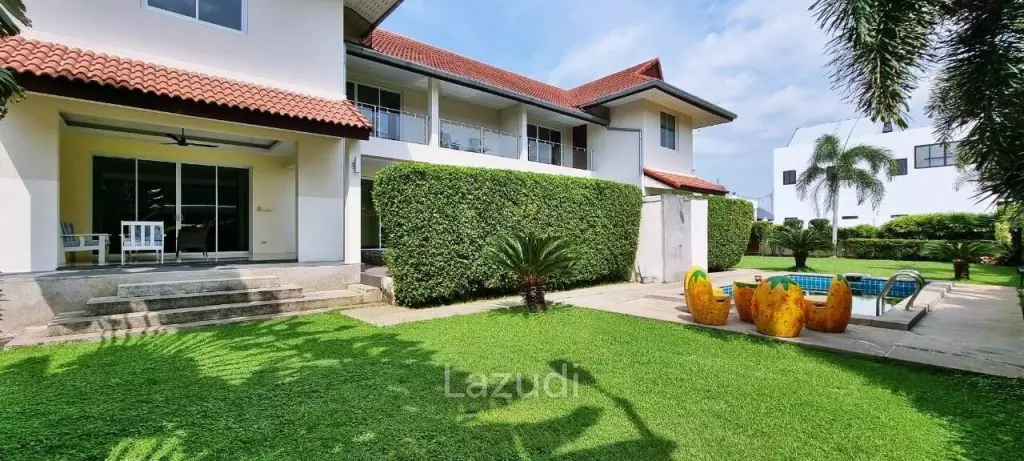 6 Bedrooms House for Sale in Huay Yai