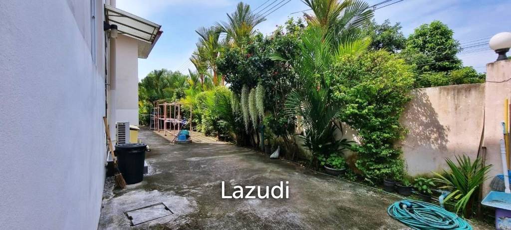 6 Bedrooms House for Sale in Huay Yai