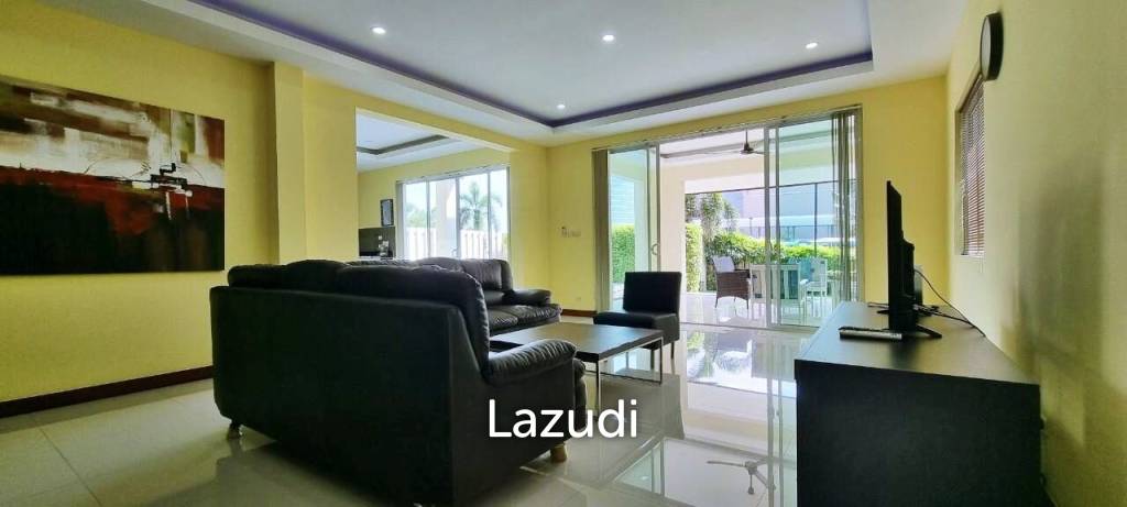 6 Bedrooms House for Sale in Huay Yai