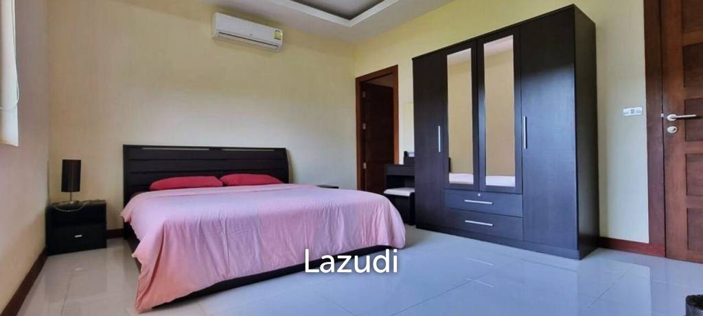 6 Bedrooms House for Sale in Huay Yai