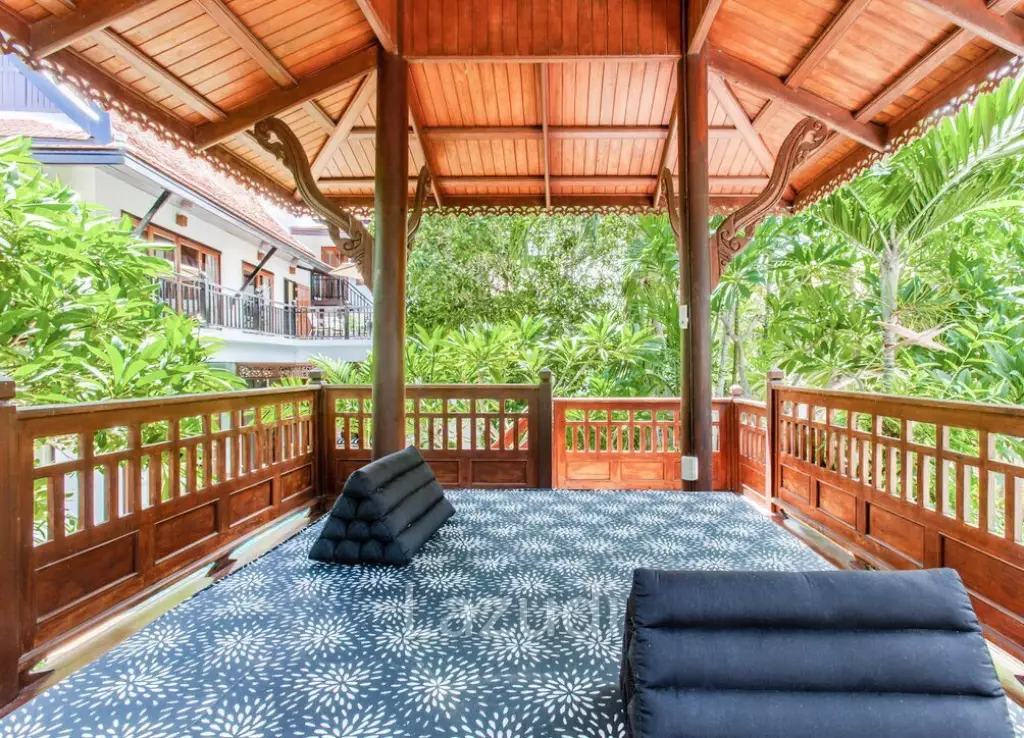 Pool Villa for Sale in Na Jomtien 