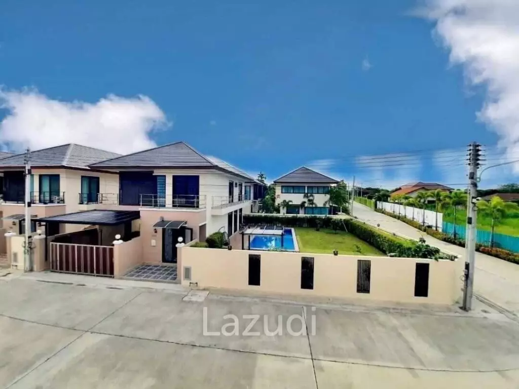 Nong Pla Lai 3Bedrooms House for Sale