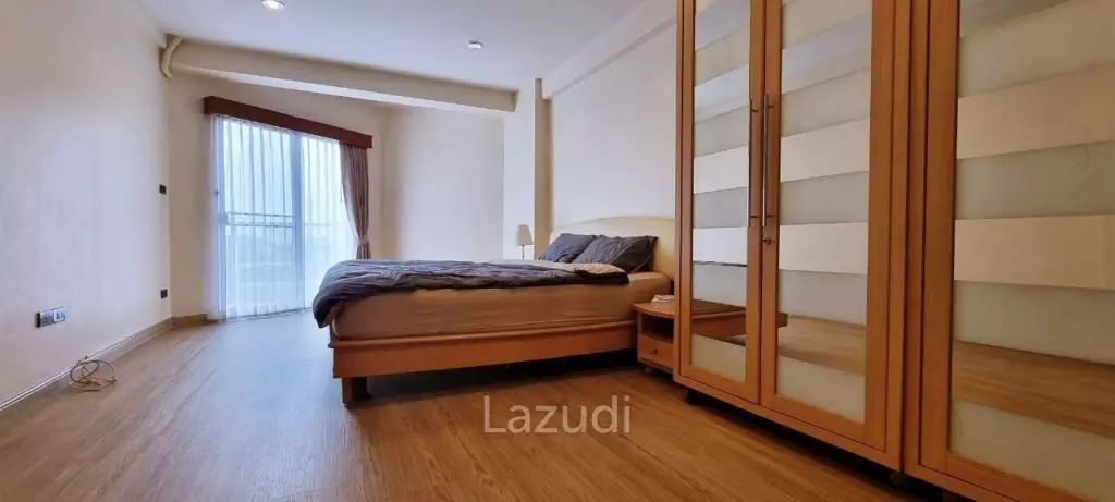 1Bed Jomtien Beach Condo for Sale
