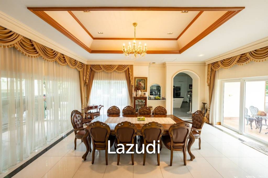 5 ห้องนอน 5 ห้องน้ำ 550 ตร.ม. บ้าน 2 ชั้น ในบางเสร่