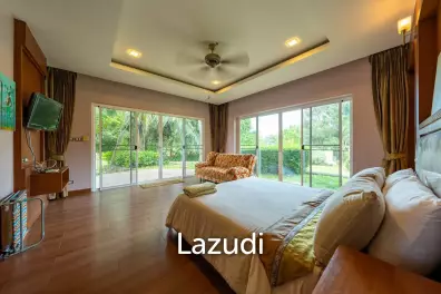 5 Bedrooms 5 ฺBathrooms 880 SQ.M. Detached House in Bang Sare