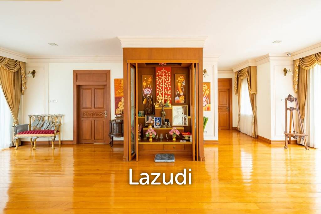 5 ห้องนอน 5 ห้องน้ำ 550 ตร.ม. บ้าน 2 ชั้น ในบางเสร่