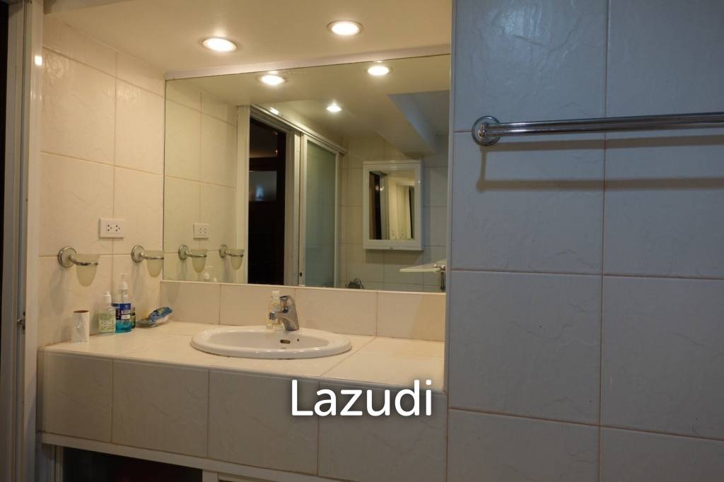 2 Bed 2 Bath 112 SQ.M. Pingpha Condominiums Pattaya