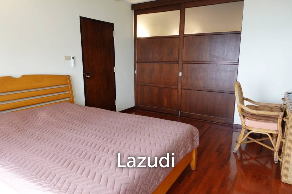 2 Bed 2 Bath 112 SQ.M. Pingpha Condominiums Pattaya