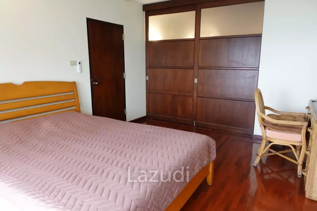 2 Bed 2 Bath 112 SQ.M. Pingpha Condominiums Pattaya
