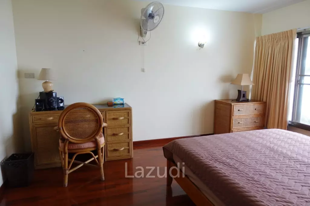 2 Bed 2 Bath 112 SQ.M. Pingpha Condominiums Pattaya
