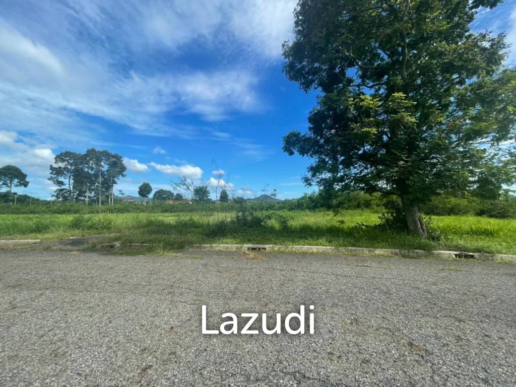 Beautiful Land for Sale in Huai Yai Area