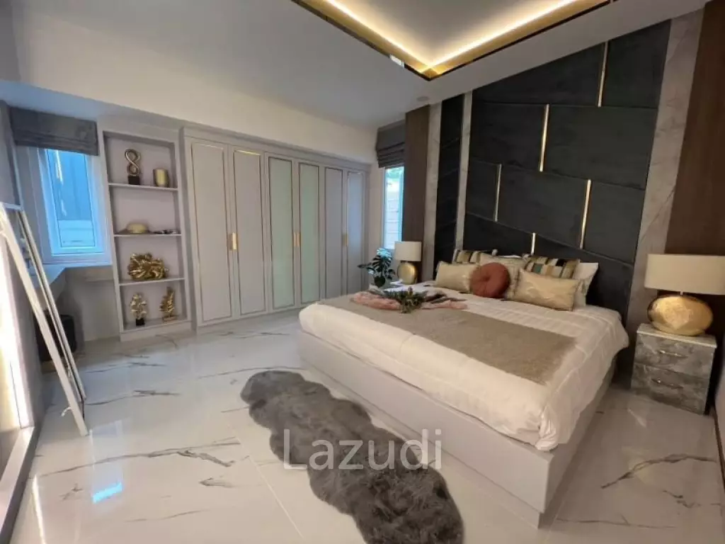 Tropical Modern Style House for Sale