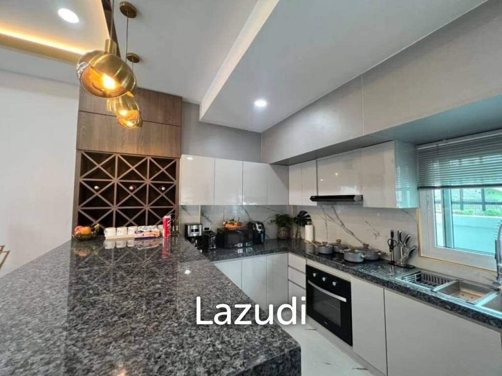 Tropical Modern Style House for Sale