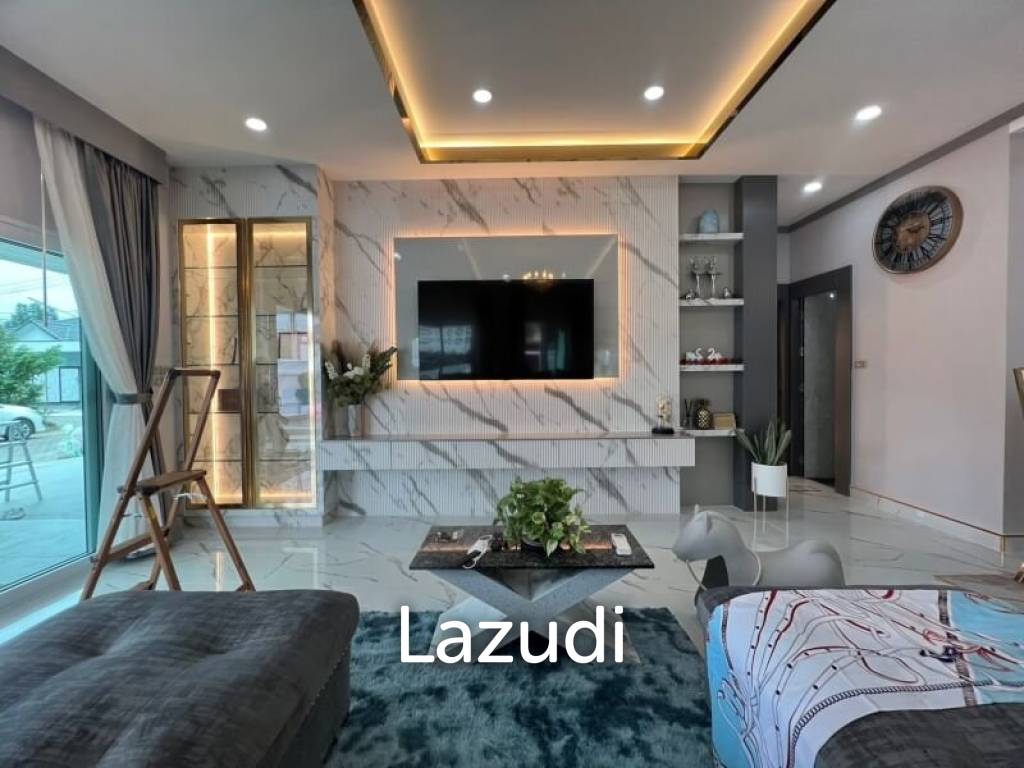 Tropical Modern Style House for Sale