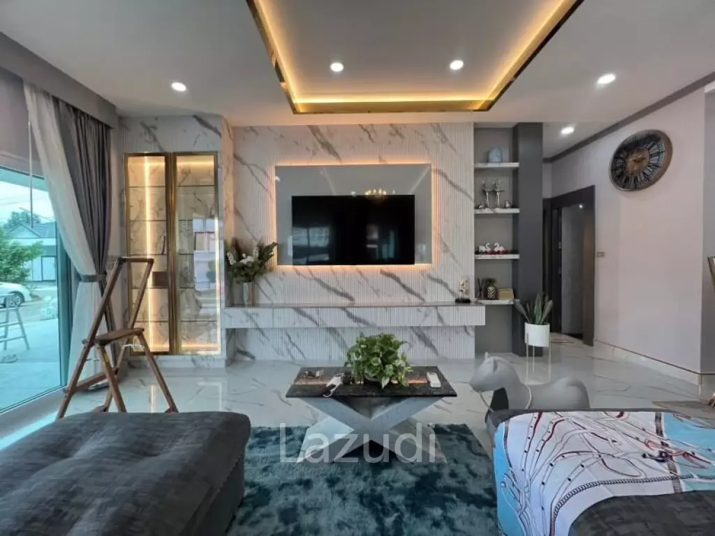 Tropical Modern Style House for Sale