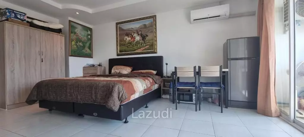 Studio Condo AD Wongamat for Sale