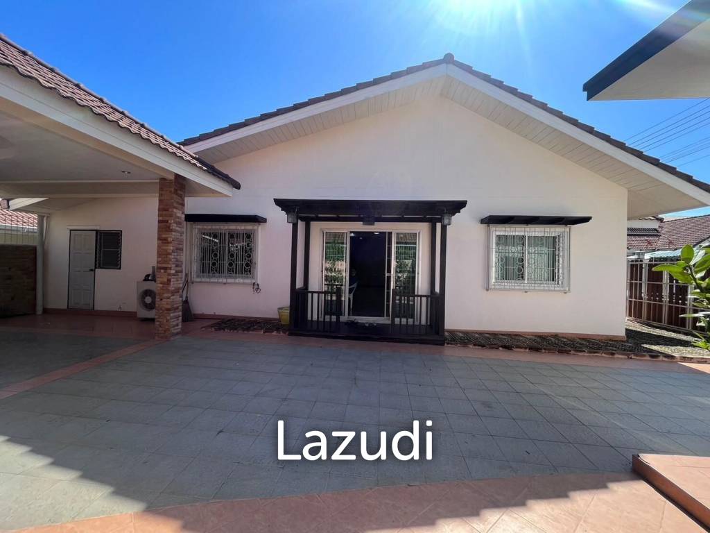 4 Bedrooms House for Sale in Pattaya