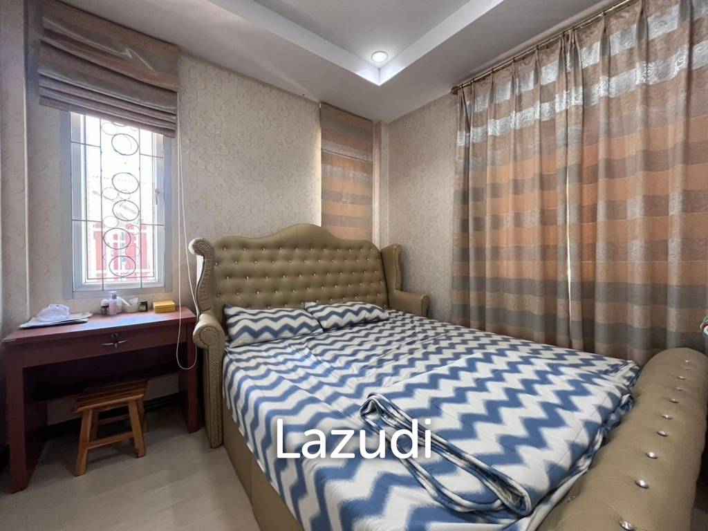 4 Bedrooms House for Sale in Pattaya