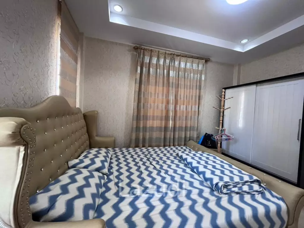 4 Bedrooms House for Sale in Pattaya
