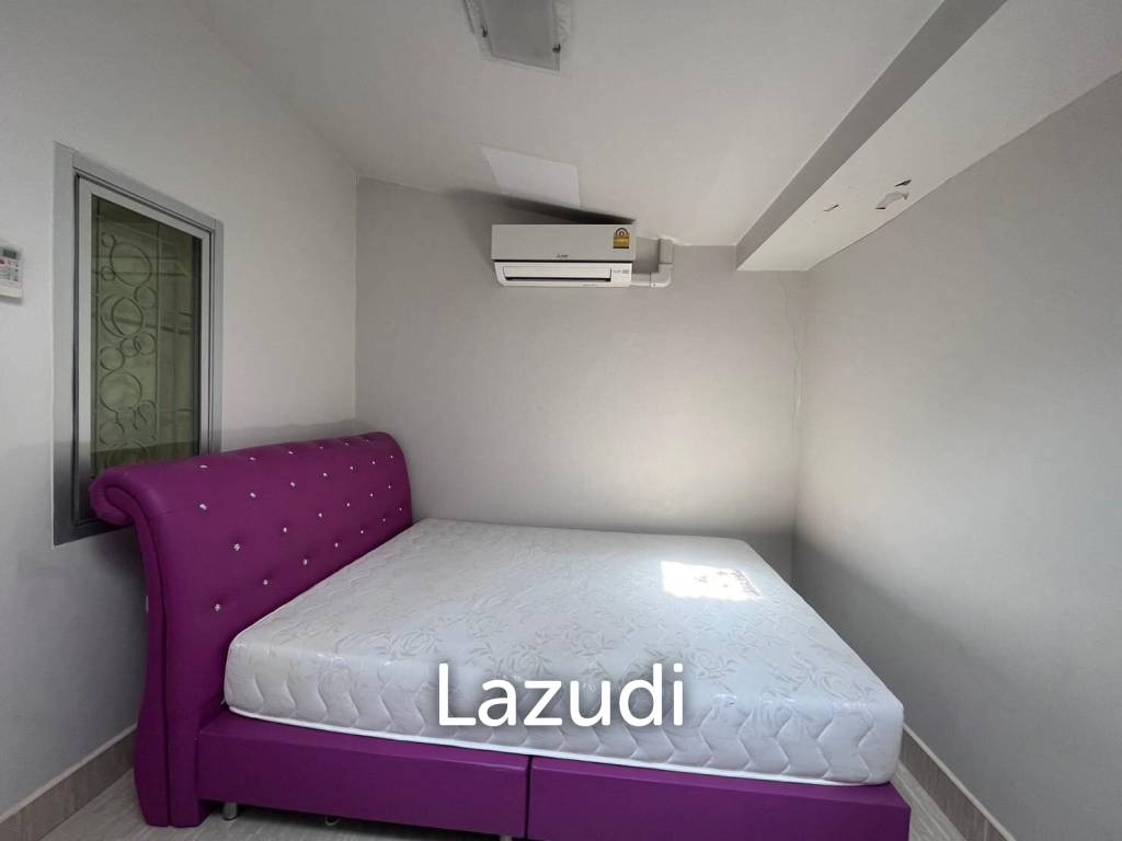 4 Bedrooms House for Sale in Pattaya
