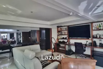 5 Storey Apartment for Sale in Pattaya