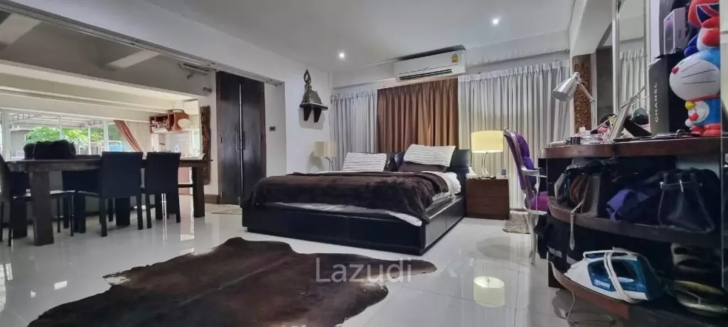 5 Storey Apartment for Sale in Pattaya