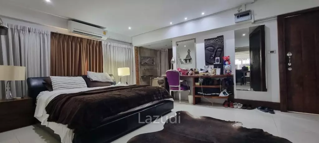 5 Storey Apartment for Sale in Pattaya