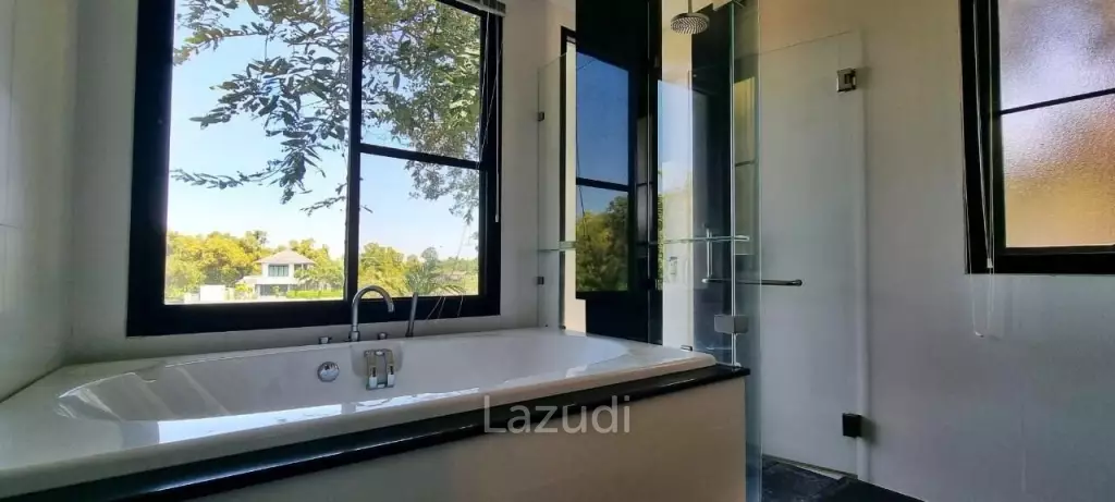 4Beds House in Mabprachan for Sale