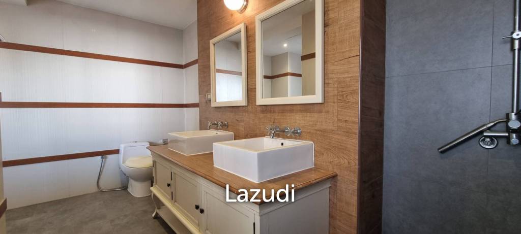 4 Bed 4 Bath 284 SQ.M The Club House Residence