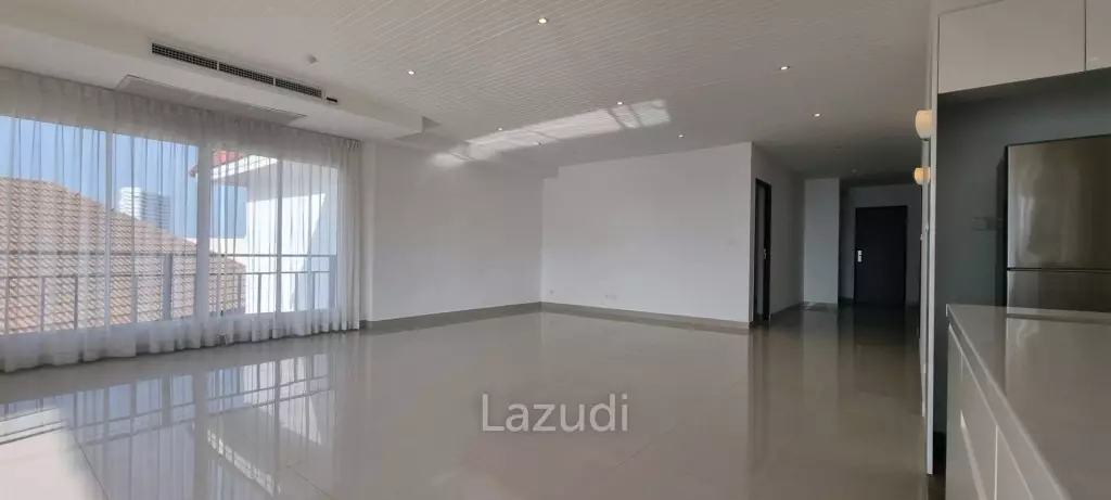 4 Bed 4 Bath 284 SQ.M The Club House Residence