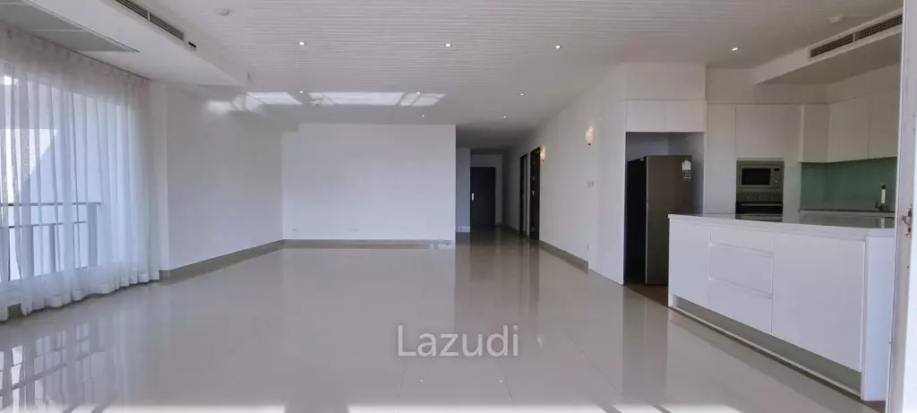 4 Bed 4 Bath 284 SQ.M The Club House Residence
