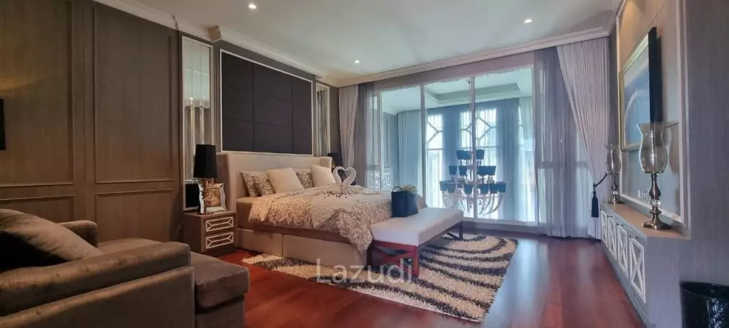 4 Storey House in South Pattaya for Sale