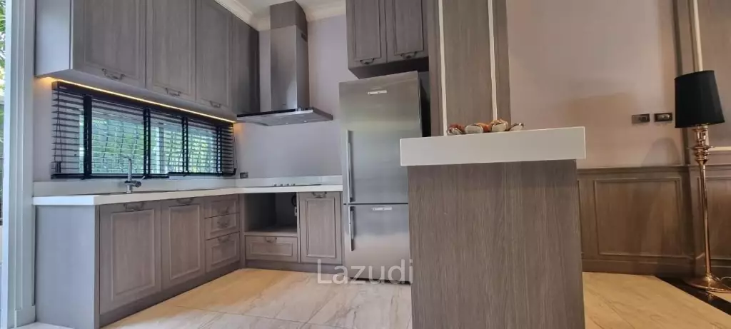 4 Storey House in South Pattaya for Sale