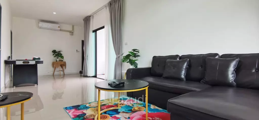 Sattahip Private Pool House for Sale