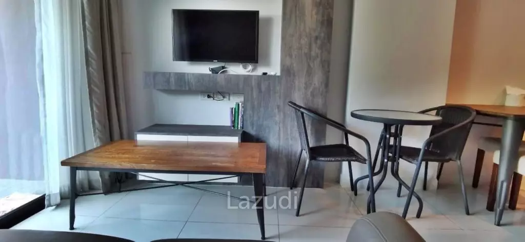 1 Bedroom 1 Bathroom 43.48 SQ.M. De Amber Condo