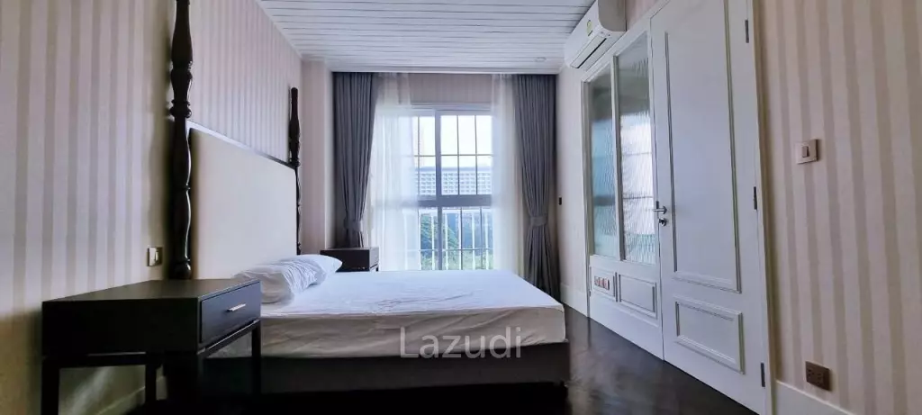 Grand Florida Beachfront Condo for Sale